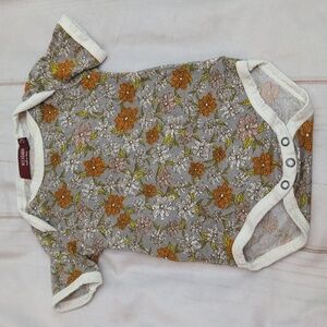 Milkbarn Bamboo Floral Bodysuit Size 3 to 6 Months Beautiful Flowers Orange Pink